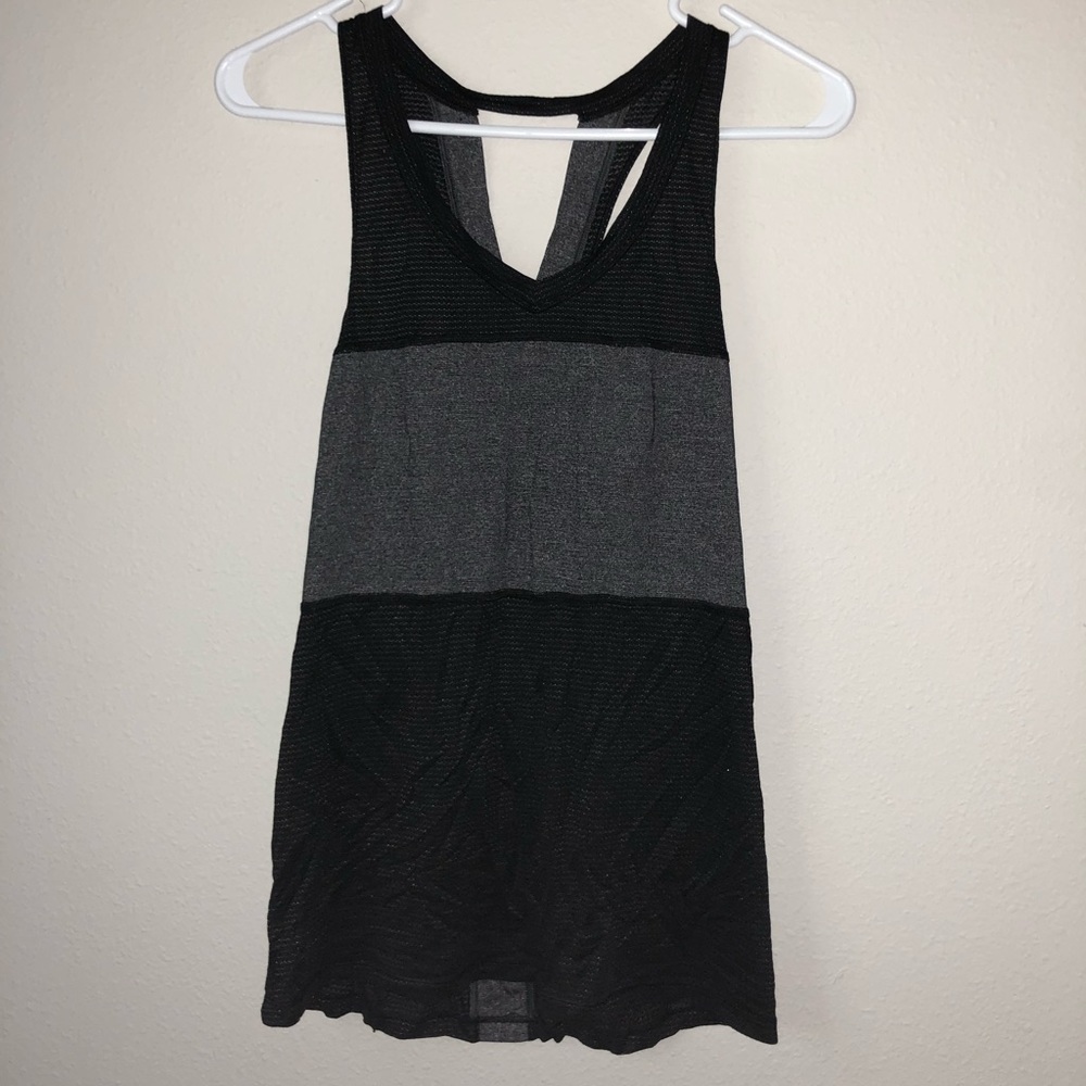 Lululemon Lightweight Grey/Black Tank